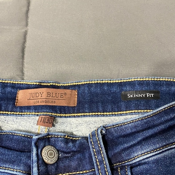 Judy Blue skinny fit jeans. 11/30 - Picture 3 of 6